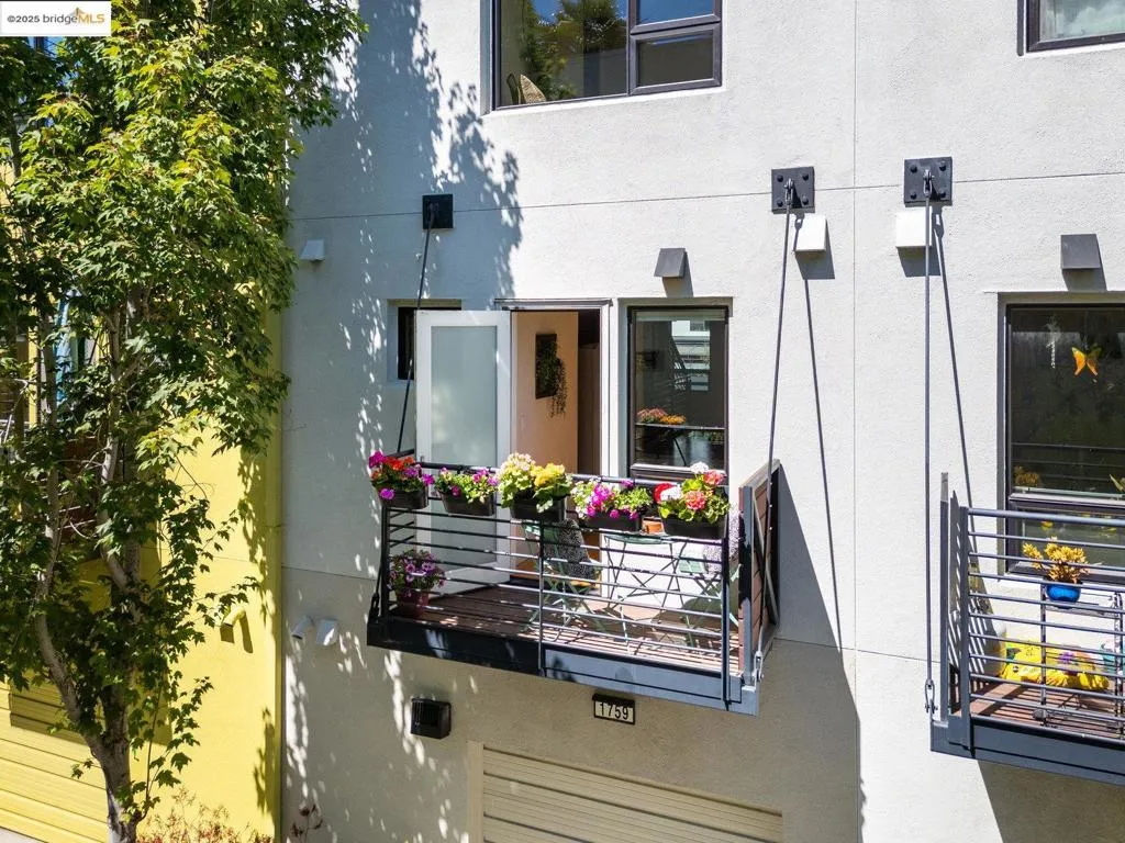 1759 14th St, Oakland, California 94607 home-pic-6